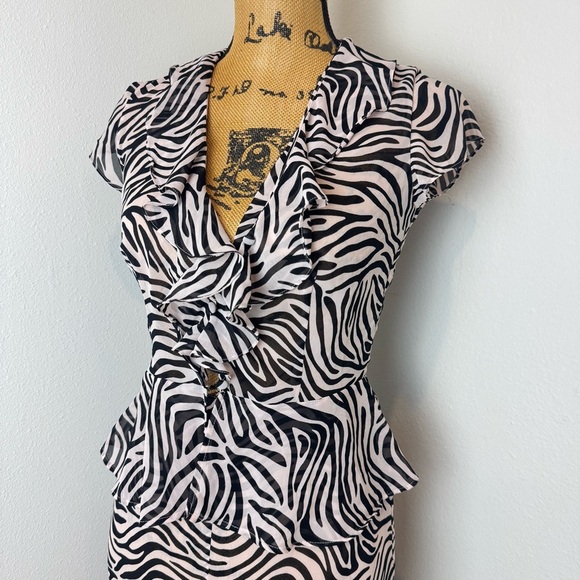 Victoria’s Secret SET Y2K Zebra Print Ruffle Pajama Set Sheer Lounge Pants top S - Picture 9 of 10
